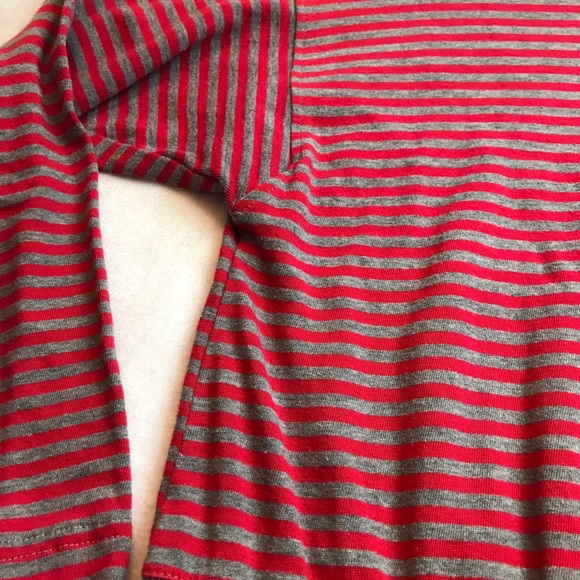 Lizsport Vintage Light Sweater  Liz Claiborne Pullover Grey Red Strips Small - Picture 2 of 8